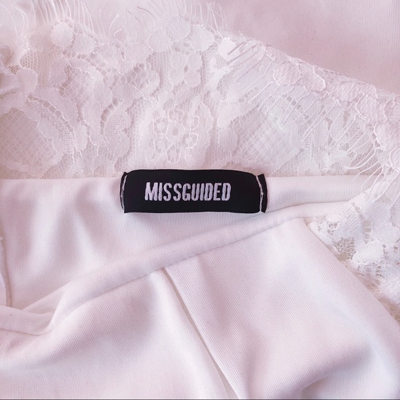 White lace trim midi dress - Picture 7 of 8